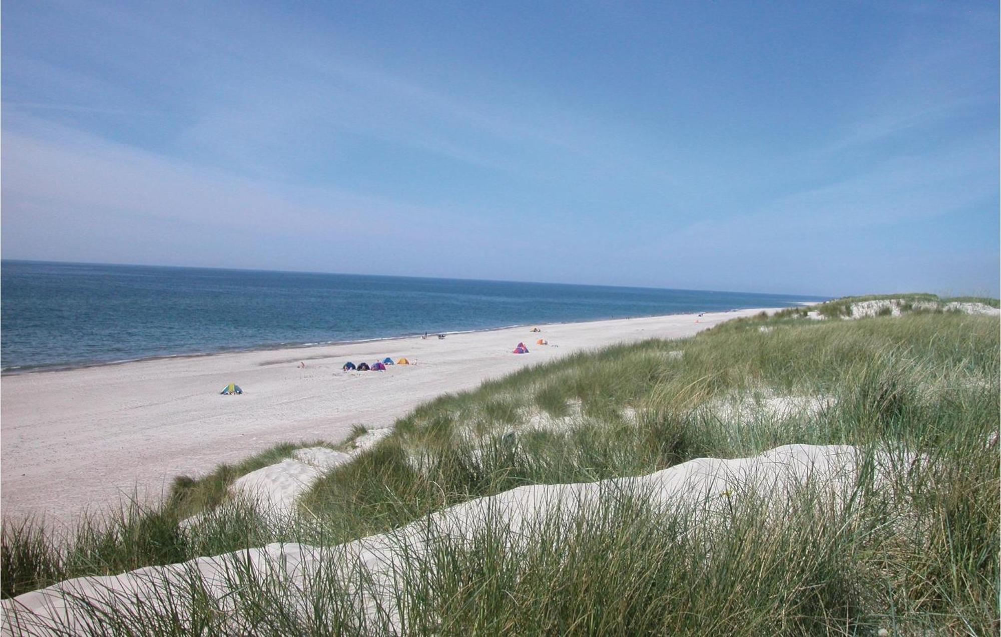 Amazing Home In Hvide Sande With Wifi Bjerregard Exterior photo
